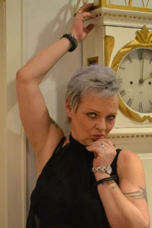 SQU*RT - JOSIE, DEUTSCH — 10 / 13