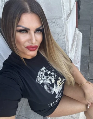 Lady Aylin Köln — 10 / 24