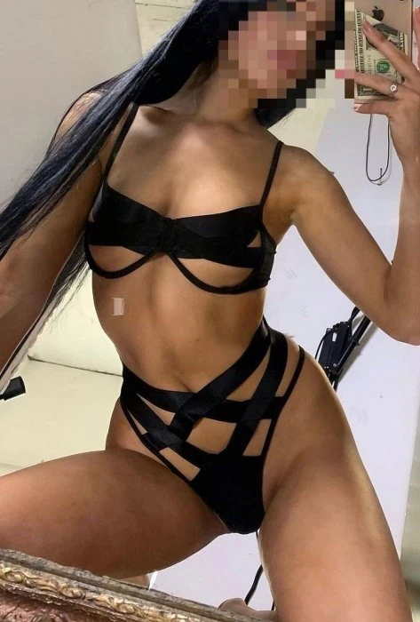Alina, Escort, Prague