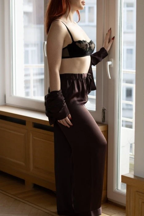 Ambre, Escort, Lille