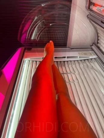 Karina aus Spanien — 2 / 3