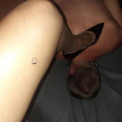 Caroline Herrera, Escort, Loches