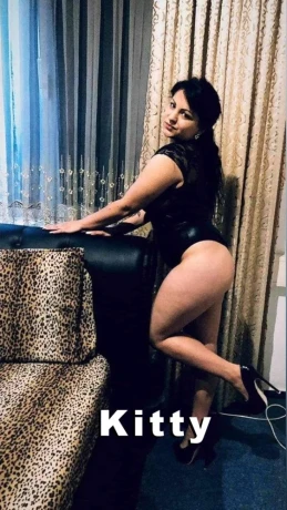 WG47 Top Girls Anwesend — 2 / 3