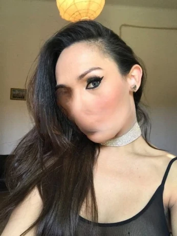 Bruna Agnely — 8 / 12