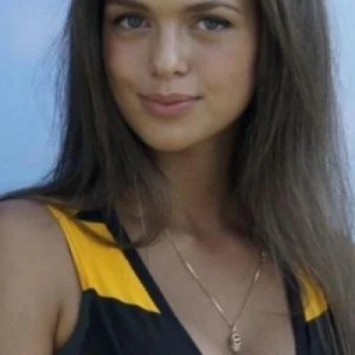 Avhustina, Escort, Istanbul