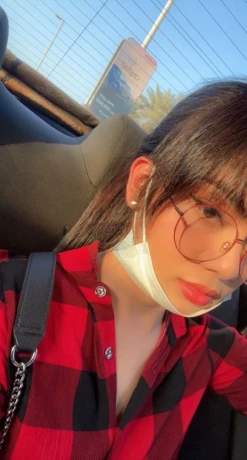 Kim Young — 10 / 12