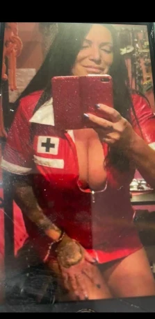 Lady Chanel — 1 / 14