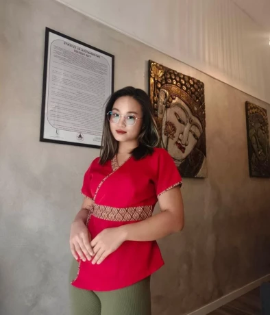 Neu Lilly Mit Kolleginnen In Wettingen Top Thai Massagen — 3 / 4