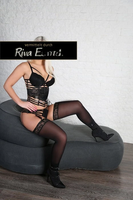 Selina, Escort, Stuttgart