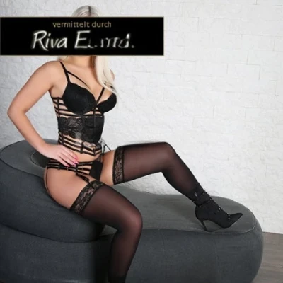 Selina, Escort, Stuttgart