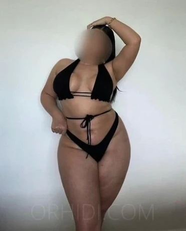 Sara - Super Hot ! — 2 / 3