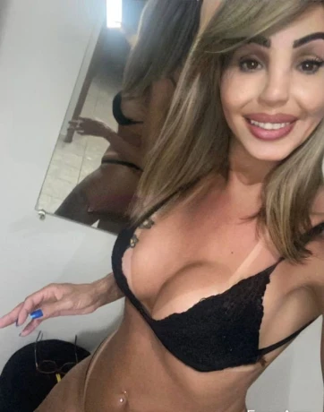 Patrícia Cavalcante — 3 / 9