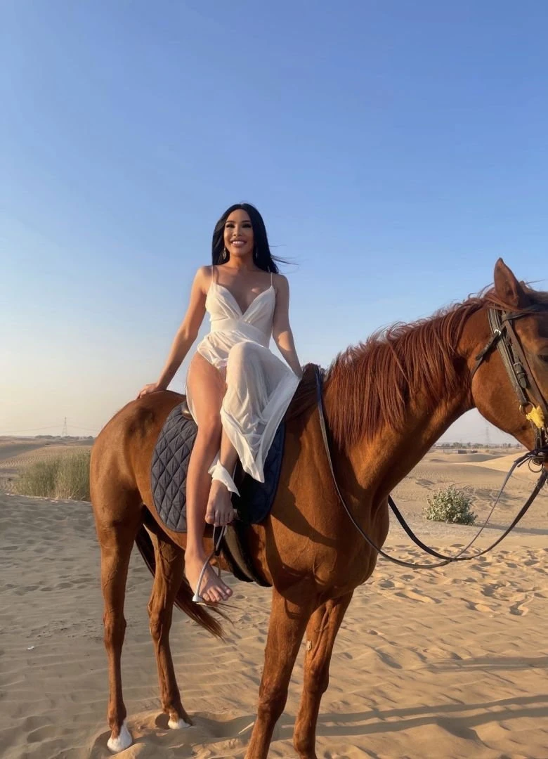 Bella Ladyboy, Escort, Dubai