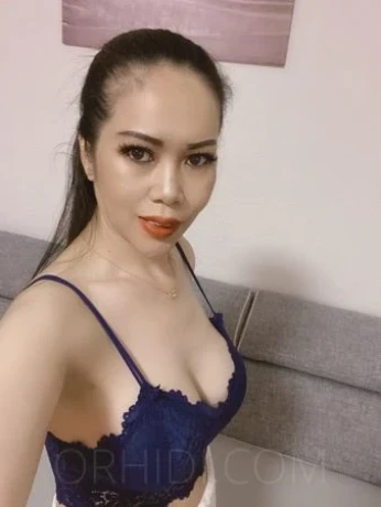 Ya Ya Top Massage — 2 / 4