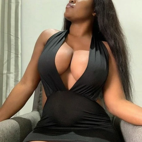 Sharon Akoss — 1 / 3