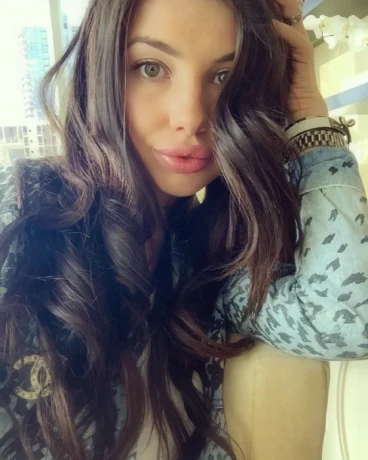 Sofi Angel — 2 / 5