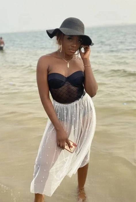 Bébé Diane, Escort, Ikeja