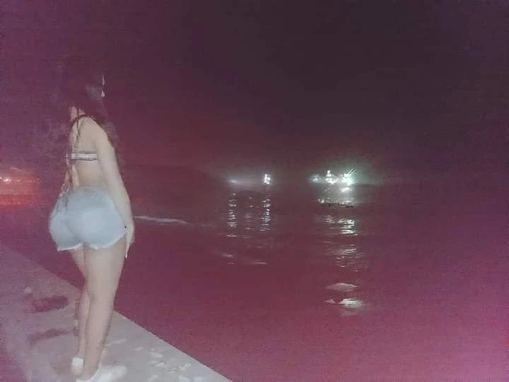 Paula Martinez — 7 / 12