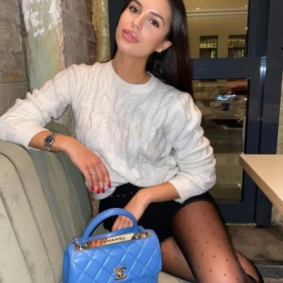 Amets, Escort, Paris
