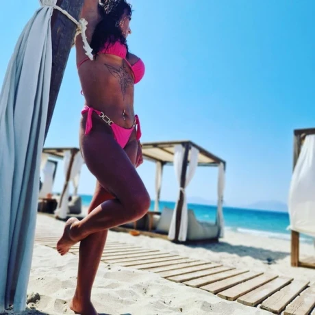 Natascha DT Künstlerin — 1 / 3