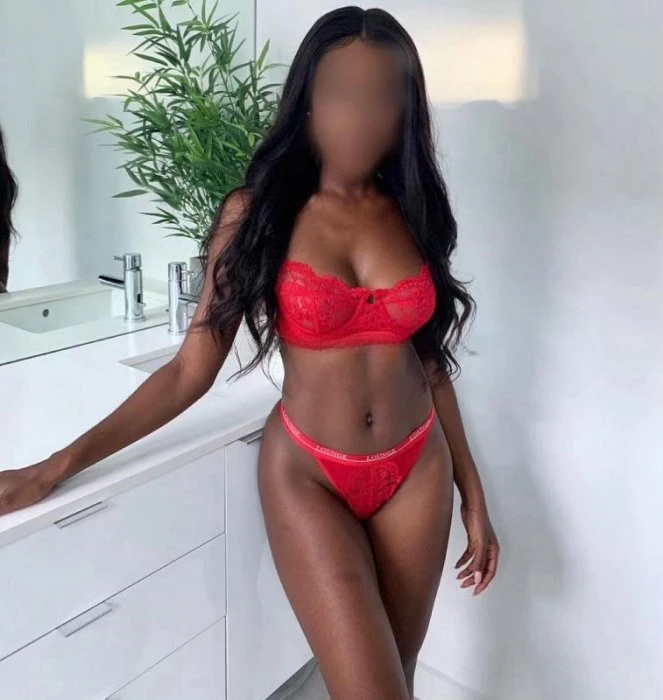 Jade — 6 / 7