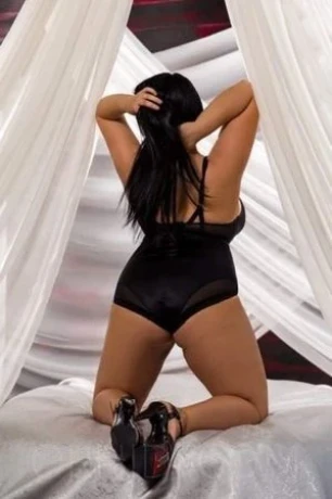 Carolina - House 24 — 2 / 3