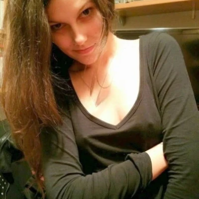 Clara, Escort, Paris