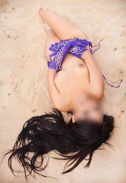 Irene Latina Aus Kolumbien2 — 3 / 12