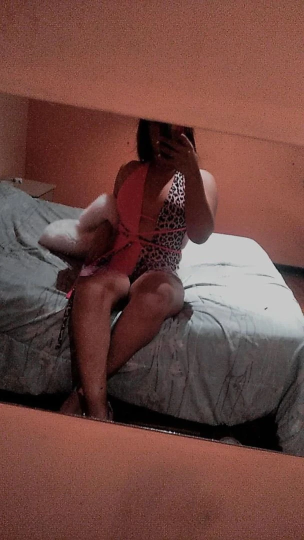 Michell, Escort, San Vicente de Moravia