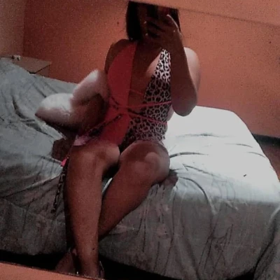 Michell, Escort, San Vicente de Moravia