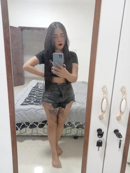 Njoy — 4 / 10