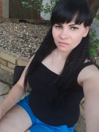 Bellahotty — 2 / 3