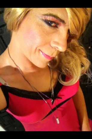 Pissy Diaper Ladyboy — 5 / 6