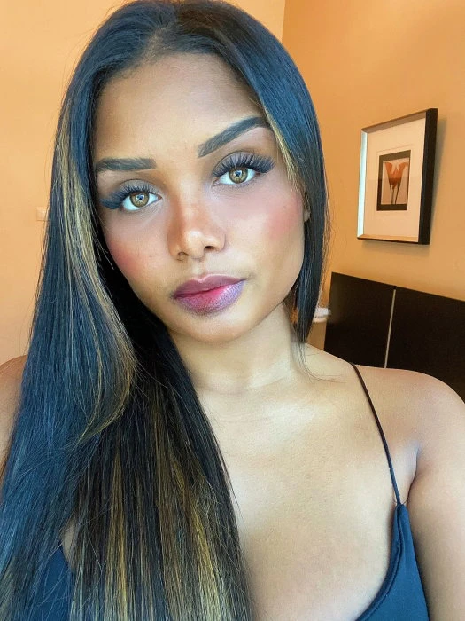 Bianca — 4 / 8