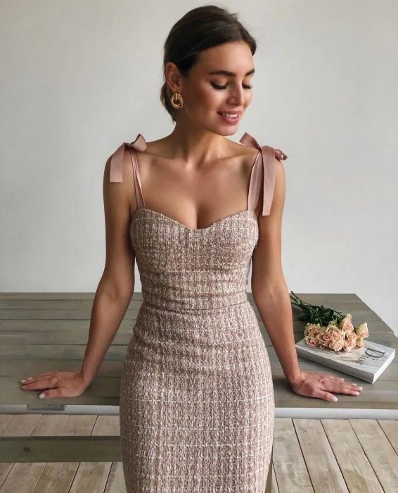Milana — 2 / 3
