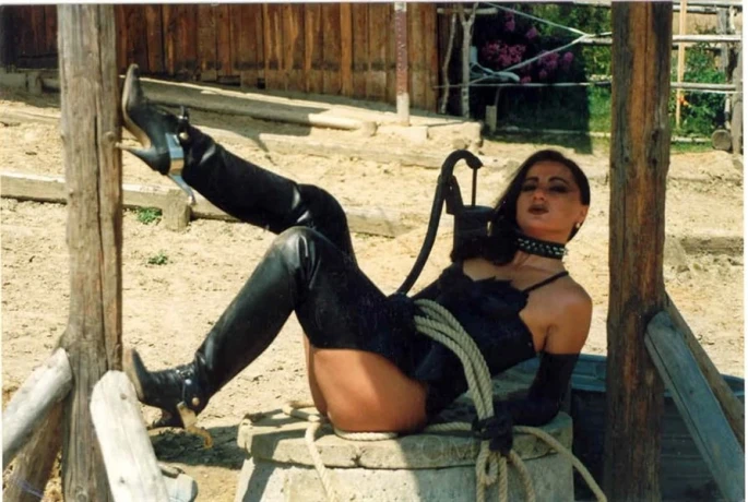 MME Dominique Privatstudio — 14 / 24