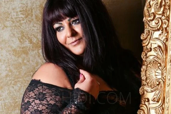 Mollige Silvia aus Slowakei — 6 / 10