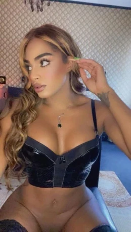 Ts Paola Xxl — 4 / 8