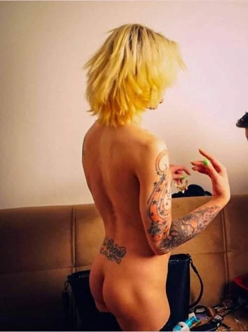 Sexytransxl — 10 / 14