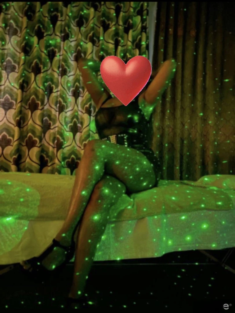 Genuesslicher Milking Table Suchtgefahr Garantiert Mit Emanuelle, Escort, Schlieren