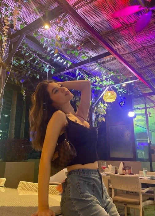 Nathalie, Escort, Singapore