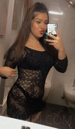 Aleyna — 2 / 5