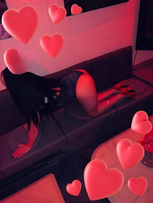 Anda, Escort, Marseille