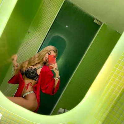 Emma, Escort, Den Haag