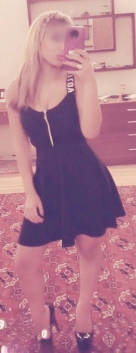 Lina Lebanese — 2 / 3