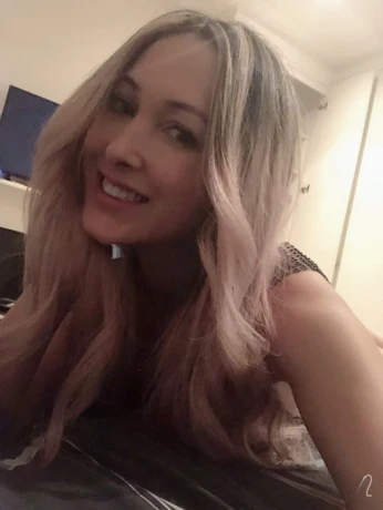 Mia Franco — 7 / 8