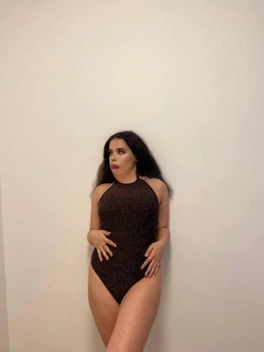 Eva — 4 / 5