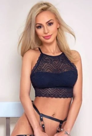 Kaylyn — 5 / 6