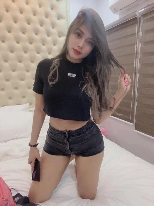 Maica — 2 / 3