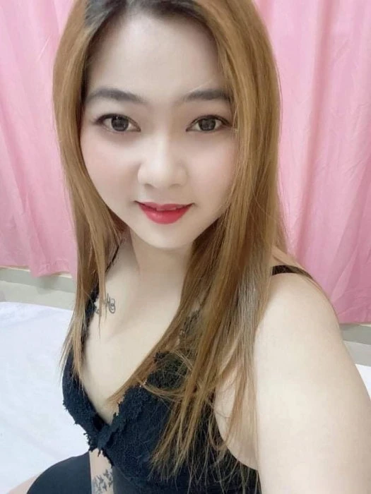 Lisa, Escort, Dubai